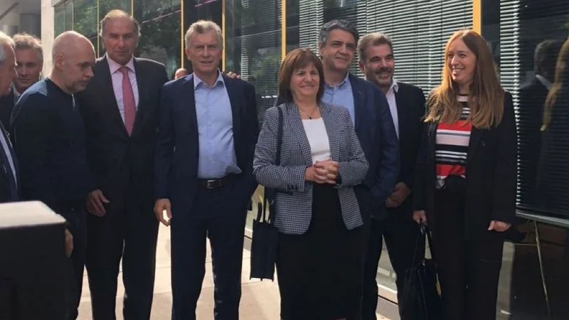 Siete nombres: la oposición ya eligió a sus precandidatos