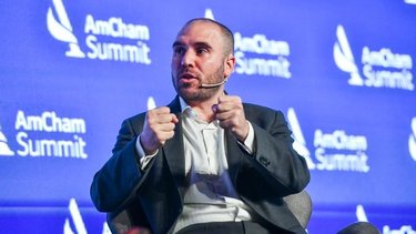 Guzmán, ante empresarios de USA: "Hubo cosas que no funcionaron" 