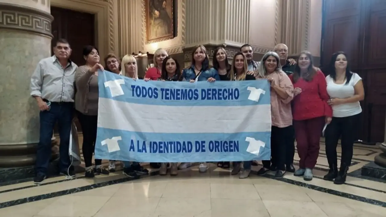 Desde hoy el Estado acompañará a quienes buscan su identidad biológica en la provincia de Buenos Aires