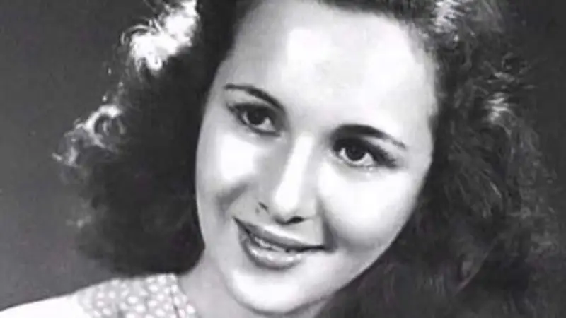 María Duval