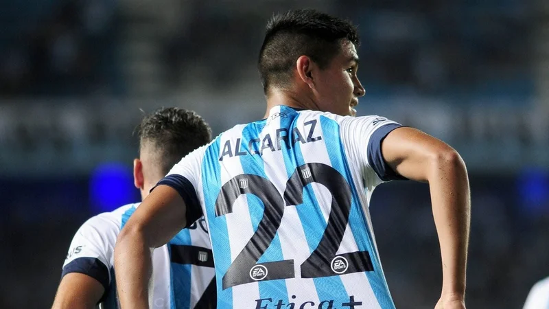 Carlos Alcaraz, el autor de los dos goles de Racing frente a Aldosivi