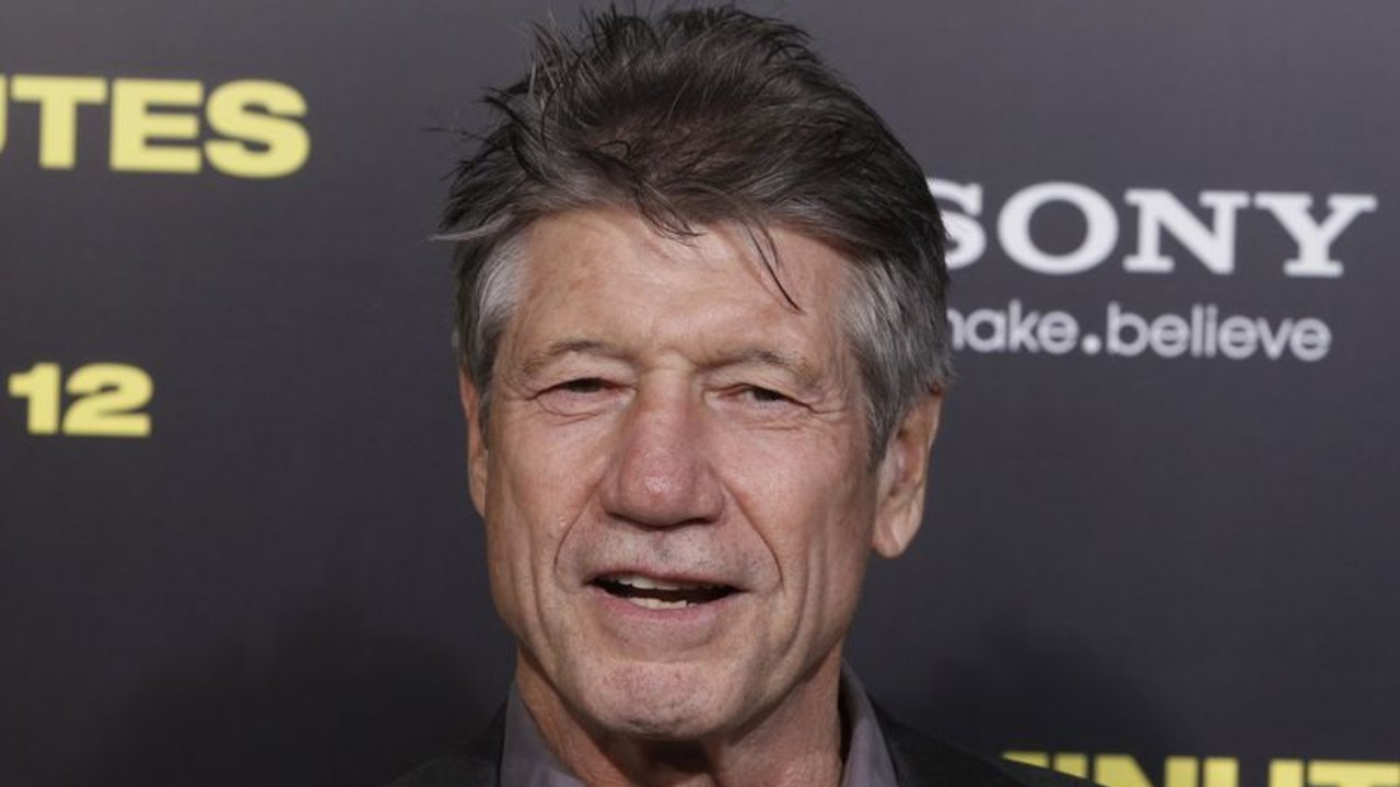 El actor Fred Ward, conocido por su papel en "Elegidos para la gloria", fallece a los 79 años