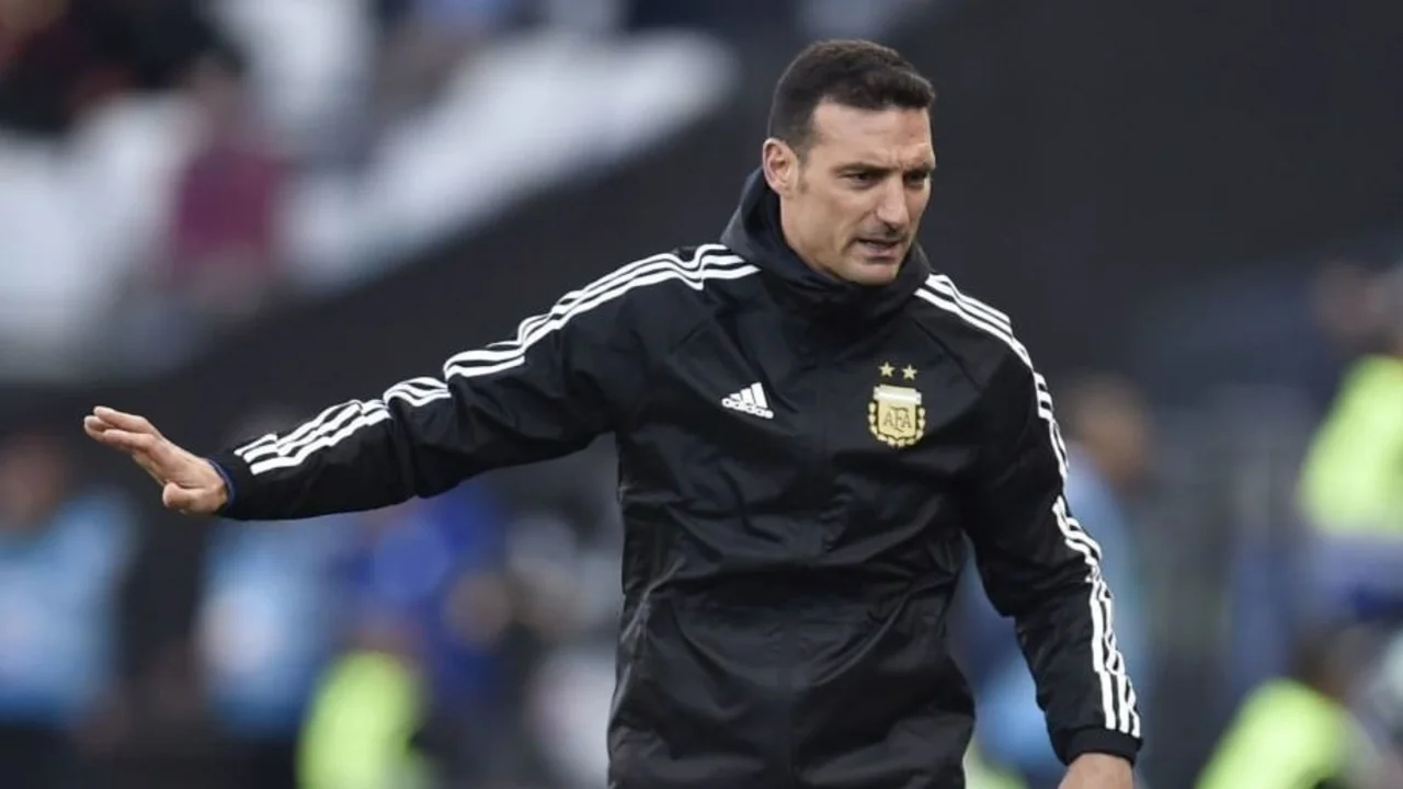 Lionel Scaloni dio la lista para la final contra Italia.