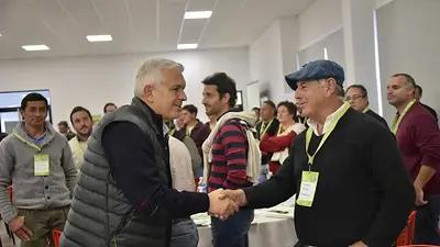 Domínguez: "Los productores tienen garantizado gasoil, fertilizantes y fitosanitarios" Domínguez: "Los productores tienen garantizado gasoil, fertilizantes y fitosanitarios"