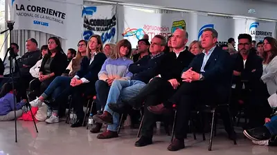 Un sector del FdT pidió "no estar en debate permanente" Un sector del FdT pidió "no estar en debate permanente"