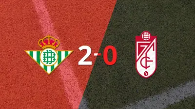 Betis superó a Granada con dos tantos de Juanmi Betis superó a Granada con dos tantos de Juanmi