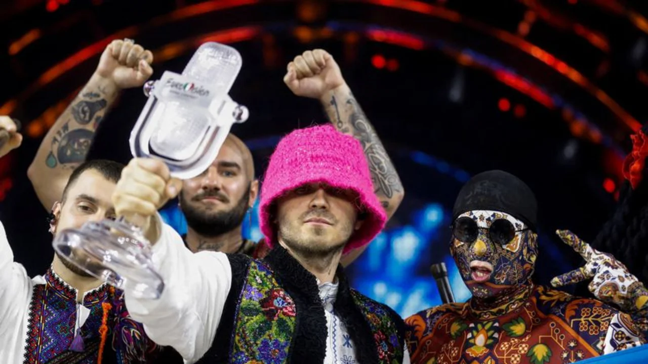 Habitantes de localidad ucraniana de Kalush están en el "séptimo cielo" tras la victoria en Eurovisión