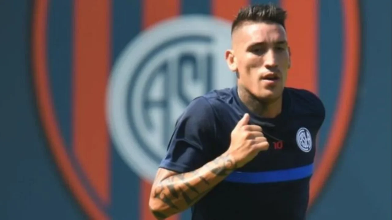 Ricardo Centurión, fútbol argentino, San Lorenzo, redes sociales