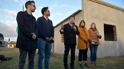 Kicillof encabezó el cierre del 2° Encuentro Regional de Cultura Bonaerense Kicillof encabezó el cierre del 2° Encuentro Regional de Cultura Bonaerense