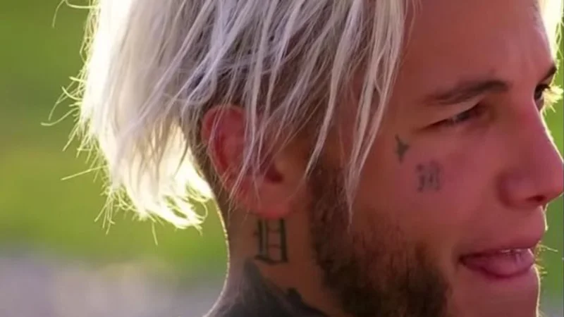 Alex Caniggia emocionado: le escribió una carta a Charlotte y a su madre en El Hotel de los Famosos