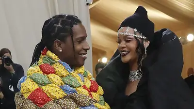 Rihanna y A$AP Rocky tuvieron un niño, según informa TMZ Rihanna y A$AP Rocky tuvieron un niño, según informa TMZ