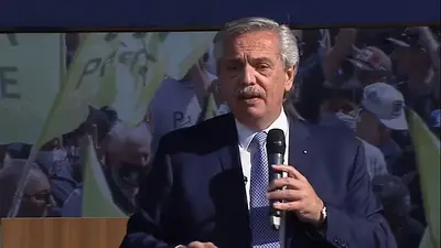 Alberto Fernández por los incendios en el Delta: "No lo podemos tolerar" Alberto Fernández por los incendios en el Delta: "No lo podemos tolerar"