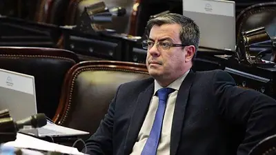 Martínez pidió una discusión en el Congreso para incrementar retenciones Martínez pidió una discusión en el Congreso para incrementar retenciones