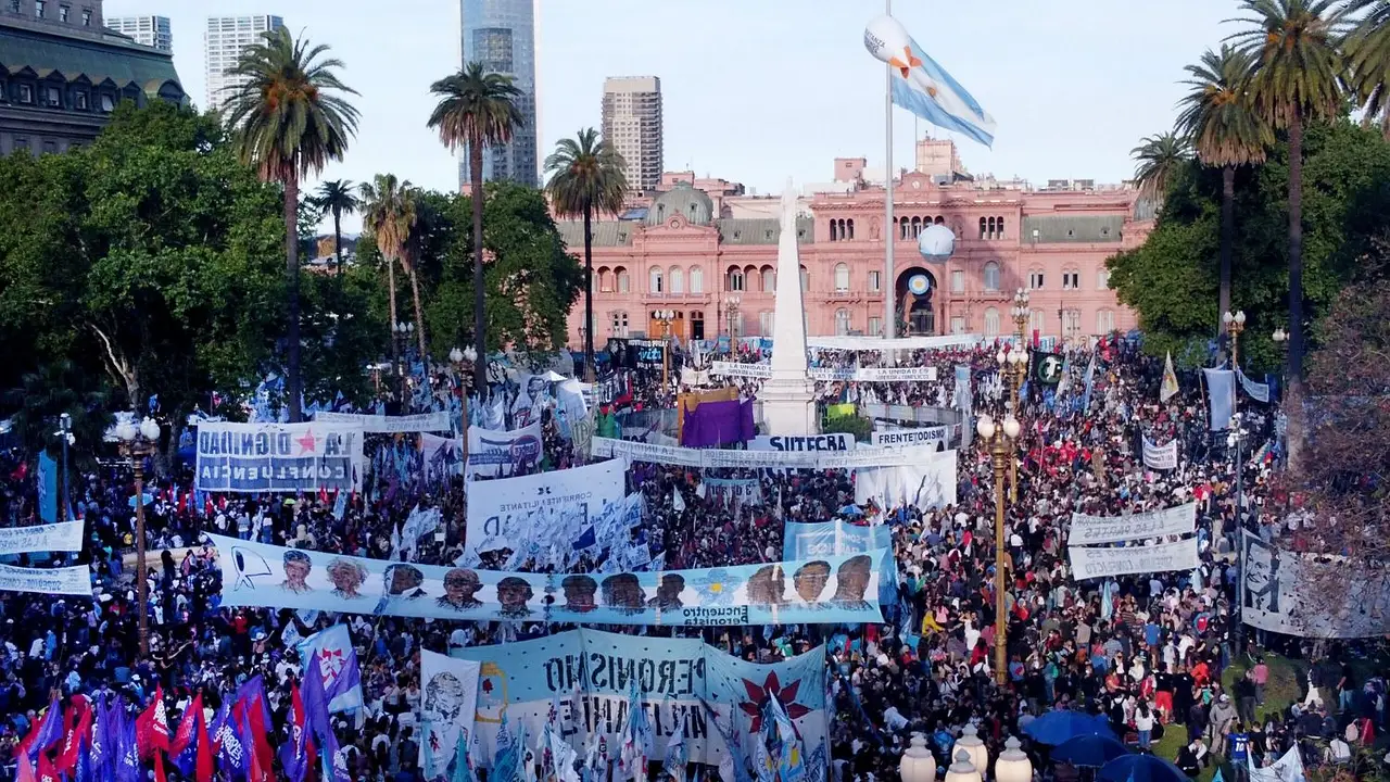 El camino de la redistribución empieza con la estabilización