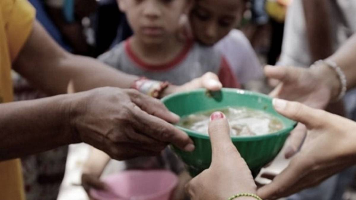 Precios “estables” y platos vacíos en el Conurbano: el 77% de las familias resigna comer bien por falta de ingresos