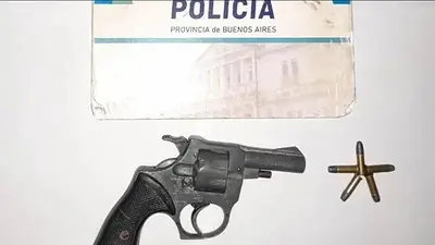 Un alumno de 8 años llevó un arma cargada a un escuela en Mar del Plata Un alumno de 8 años llevó un arma cargada a un escuela en Mar del Plata