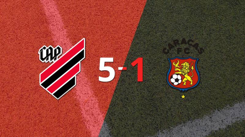 Athletico Paranaense goleó 5-1 a Caracas con doblete de Pablo