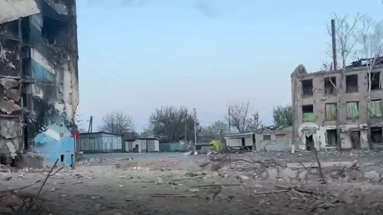 Guerra en Ucrania: Fuerzas prorrusas afirman que conquistaron Liman, ciudad clave 
