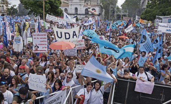 Se Cerró La Paritaria Docente En La Ciudad Con Un Aumento Del 18 El