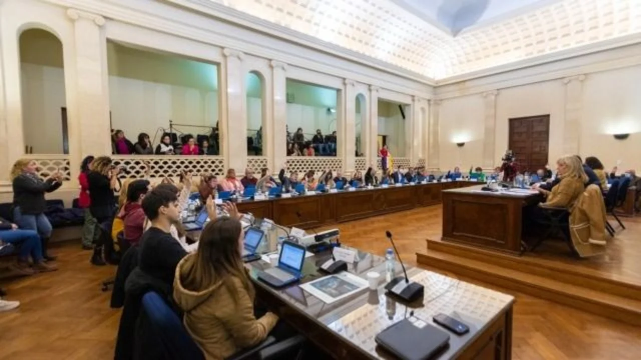 La Universidad del Litoral aprobó el cupo laboral trans y no binarias