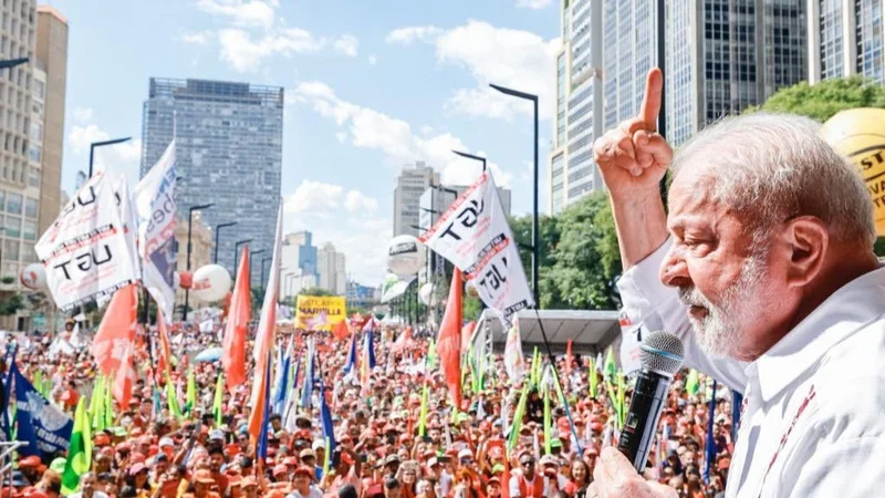 Lula Da Silva decretó un aumento del salario mínimo en el Día del Trabajador