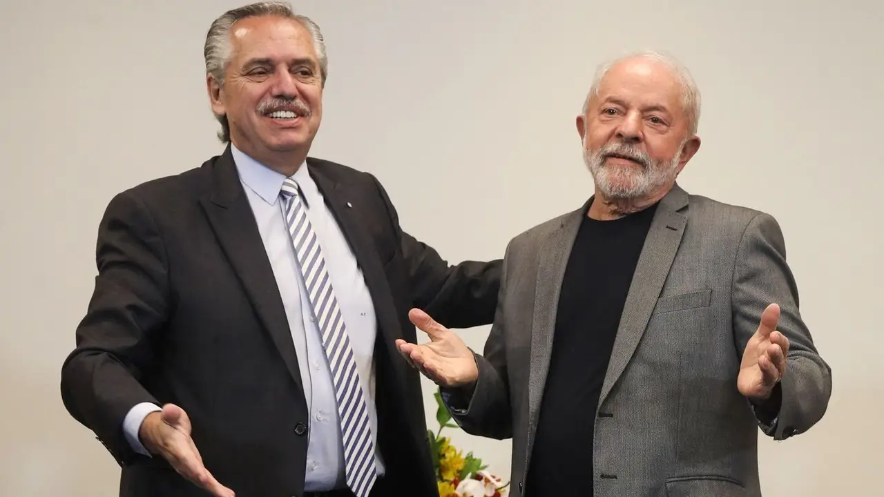 Alberto y Massa viajan a Brasil para acordar con Lula financiamiento a las importaciones