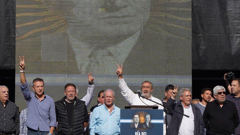 La CGT rechazó una dolarización y pidió reducir la jornada laboral 