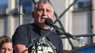 Un dirigente de la CGT cruzó a la cúpula: "Los actos se hacen en la calle" Un dirigente de la CGT cruzó a la cúpula: "Los actos se hacen en la calle"