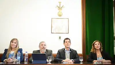 Elecciones 2023: "Wado" De Pedro presentó en el Senado un plan de desarrollo federal Elecciones 2023: "Wado" De Pedro presentó en el Senado un plan de desarrollo federal