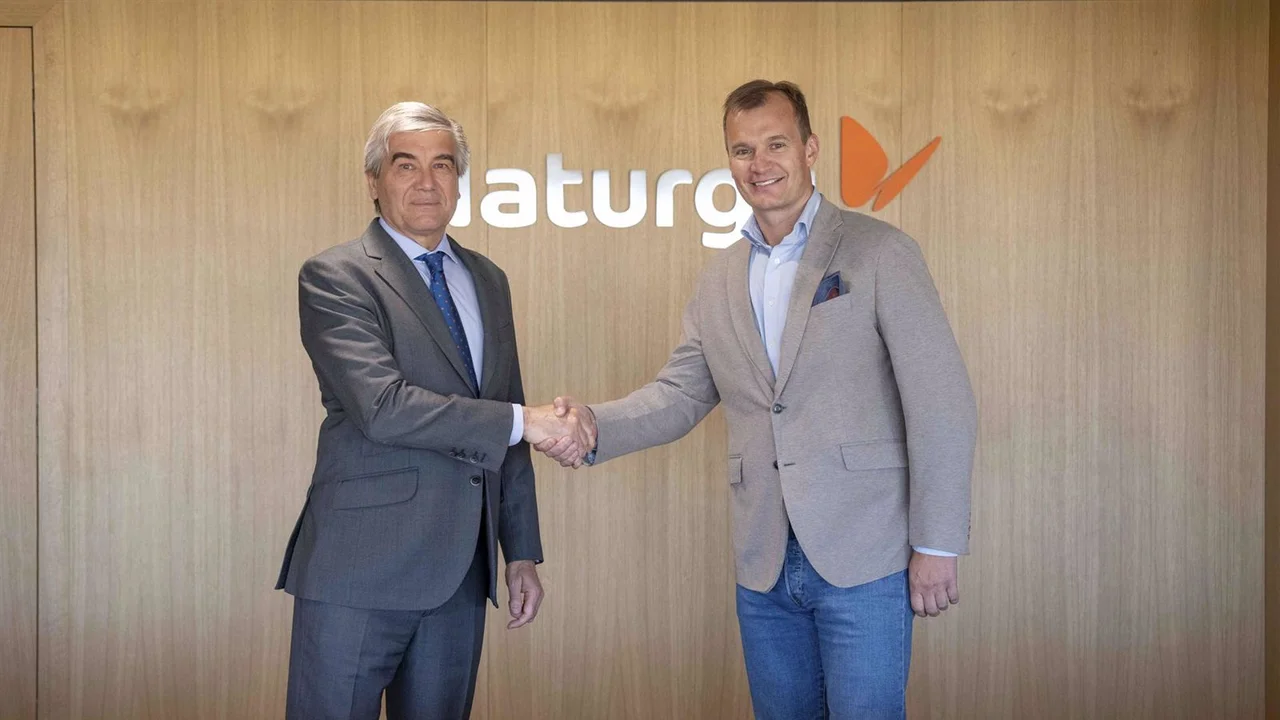 Naturgy y MásMóvil se alían para impulsar el autoconsumo energético en hogares y empresas