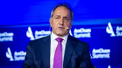 Elecciones 2023: Scioli oficializó su precandidatura presidencial Elecciones 2023: Scioli oficializó su precandidatura presidencial