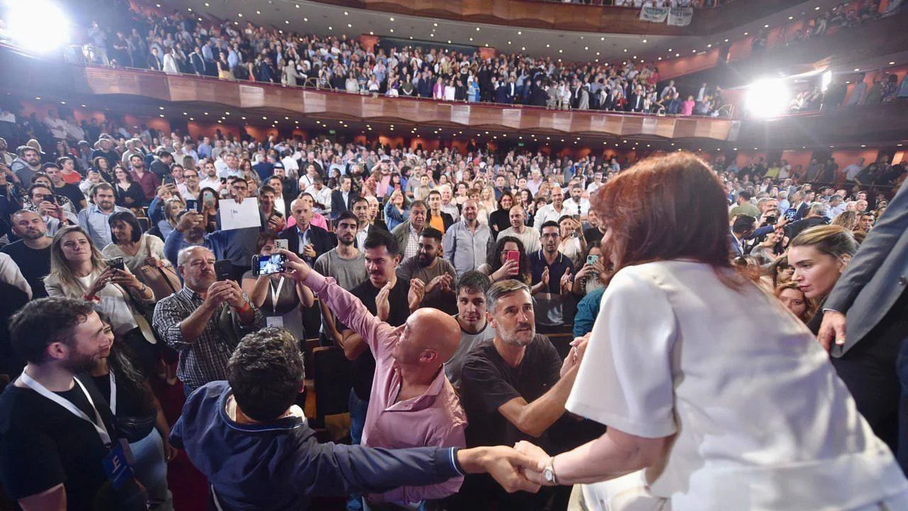 Elecciones 2023: se reactivó la idea de un gran acto por el 25 de mayo pero sigue el interrogante sobre Cristina