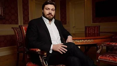 EEUU destinará a Ucrania millones de dólares incautados a un magnate ruso EEUU destinará a Ucrania millones de dólares incautados a un magnate ruso