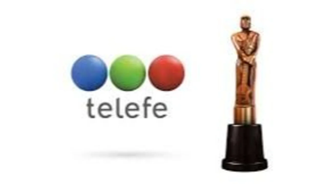 Logo de Telefe y una estatuilla del Martin Fierro