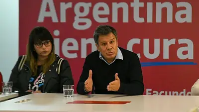 De cara a las elecciones 2023, Manes castigó a Milei: "Es un remedio vencido" De cara a las elecciones 2023, Manes castigó a Milei: "Es un remedio vencido"