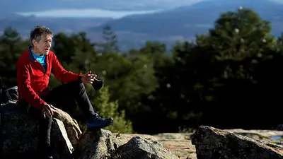 Un alpinista español de 84 años se queda a las puertas de lograr un récord mundial Un alpinista español de 84 años se queda a las puertas de lograr un récord mundial