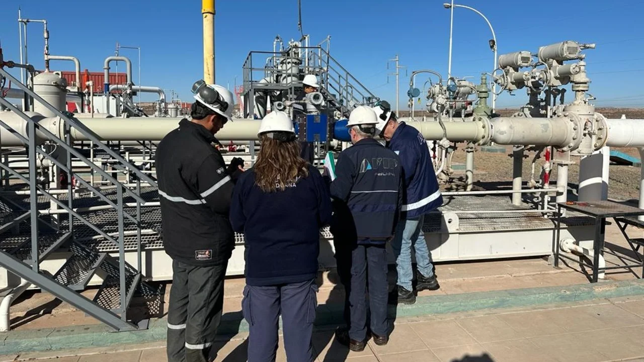 Luego de 15 años, vuelven a autorizar la exportación de petróleo a Chile