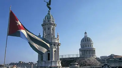 Giro en Cuba: anunció reformas para privatizar la tierra, la educación y la salud Giro en Cuba: anunció reformas para privatizar la tierra, la educación y la salud