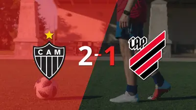 Con dos goles de Paulinho, Atlético Mineiro venció a Athletico Paranaense Con dos goles de Paulinho, Atlético Mineiro venció a Athletico Paranaense