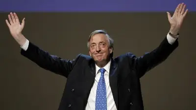 Ley de Tierras: la frase que le dijo Néstor Kirchner a Patricia Bullrich hace 25 años y explica qué pasó en la marcha Ley de Tierras: la frase que le dijo Néstor Kirchner a Patricia Bullrich hace 25 años y explica qué pasó en la marcha