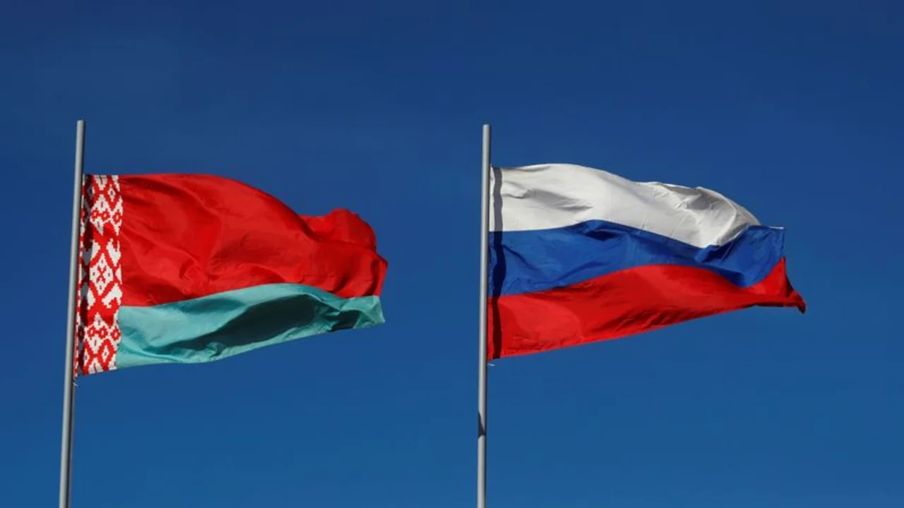 Rusia empezó a transferir armas nucleares a Bielorrusia