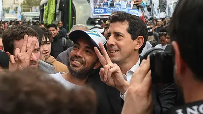 De Pedro: "Lo más probable es que haya PASO en el Frente de Todos" De Pedro: "Lo más probable es que haya PASO en el Frente de Todos"