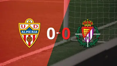 Sin goles, Almería y Valladolid igualaron el partido Sin goles, Almería y Valladolid igualaron el partido