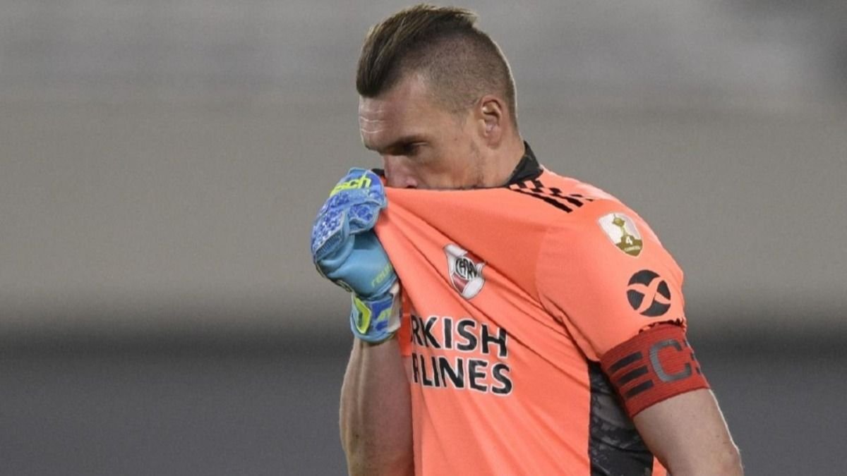 Franco Armani se va de River La extra a pista que dio su esposa