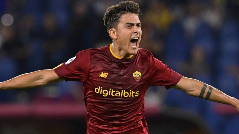Paulo Dybala Roma UEFA Europa League