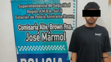 Acusan a hijo de concejal libertario de robarle a una jubilada: "Le pegaron en el rostro"