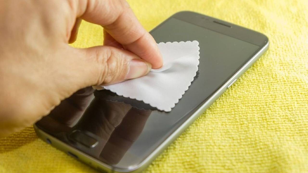 Limpieza de celular.