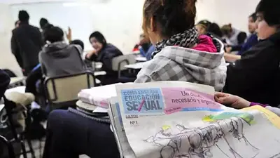 La realidad que Milei no quiere ver y la importancia de la ESI: 1 de cada 2 alumnos de primaria habla de violencia intrafamiliar La realidad que Milei no quiere ver y la importancia de la ESI: 1 de cada 2 alumnos de primaria habla de violencia intrafamiliar