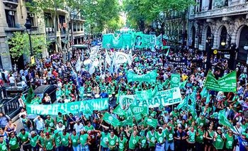 ATE se suma a la movilización contra el ajuste libertario | Día del trabajador