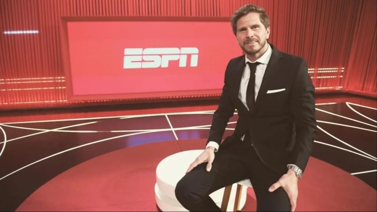 Pollo Vignolo, ESPN F90, televisión, Profe Pellegrini, Vélez, Estudiantes, deportes